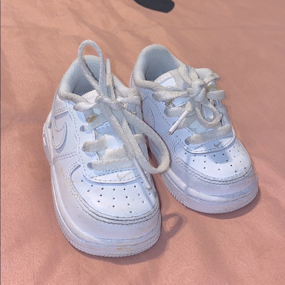 Nike toddler size 4c